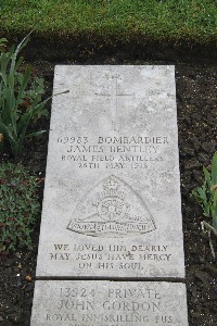 Boulogne Eastern Cemetery - Bentley, James